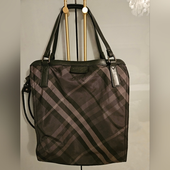 Burberry Authentic Plaid Nylon Tote Bag - Picture 4 of 5